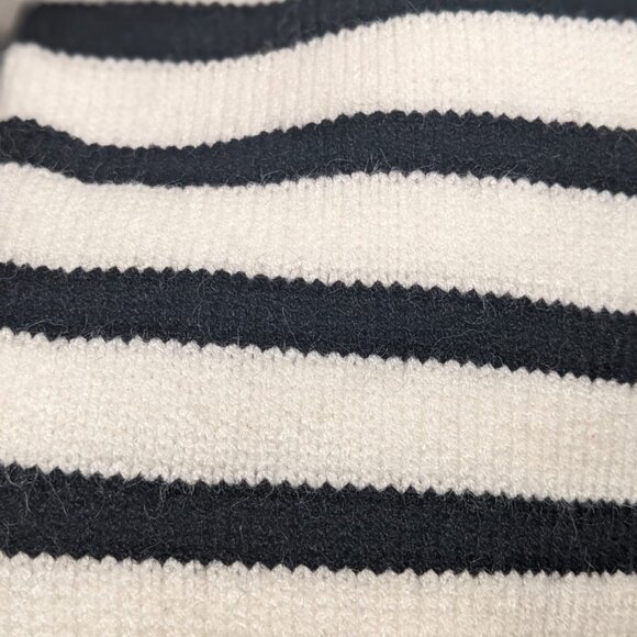 Forever 21 Striped Collared V Neck Sweater- Size XS - Picture 7 of 7